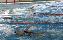 Görme Engelliler, Eren İçin Kulaç Atıyor