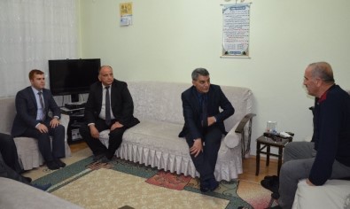 Kaymakam Özkan'dan Hasta Ziyareti