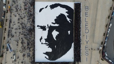 7 Bin 700 Kişilik 'Canlı Atatürk Portresi'