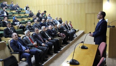 Elazığ'da 'Atatür'ü Anlamak' Konferansı