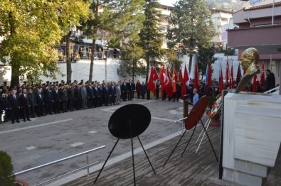 Niksar'da 10 Kasım Atatürk'ü Anma Töreni