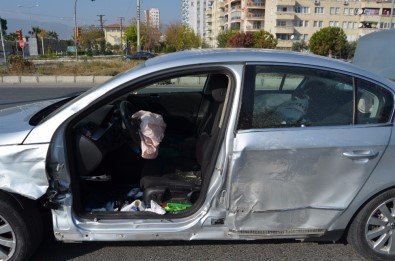 Söke'de Trafik Kazası Açıklaması 3 Yaralı