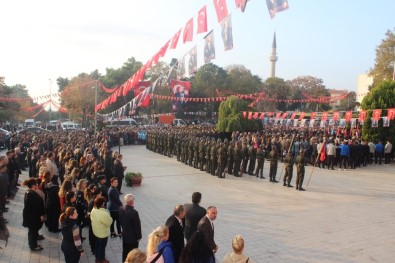 Tekirdağ'da 10 Kasım Atatürk'ü Anma Töreni