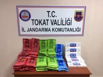 TRAFİK KANUNU - Tokat'ta Yolcu Otobüsünde Kaçak Sigara Ele Geçirildi