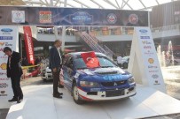 RENÇ KOÇİBEY - 35. Ford Otosan Rallisi, AVM'de Start Aldı