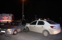 Bolu'da İki Otomobil Çarpıştı Açıklaması 2 Yaralı