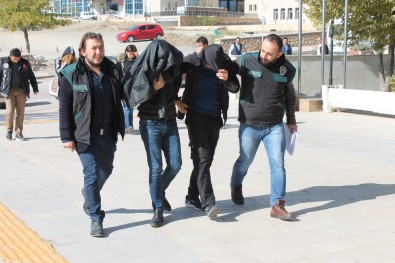 Elazığ'da Uyuşturucu Operasyonunda 4 Tutuklama