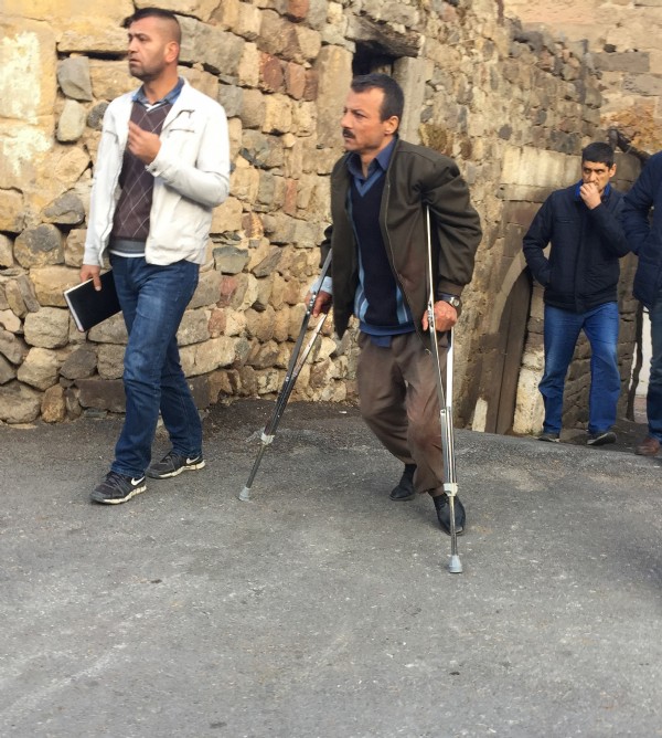 Engelli baba oğlunu boğarak öldürdü