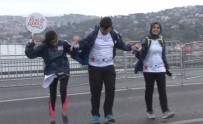 MARATON - 15 Temmuz Şehitler Köprüsü'nde Halay Çektiler