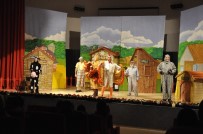 ŞEHİR TİYATROSU - Büyükşehir Tiyatrosu Hem Öğretti Hem Eğlendirdi