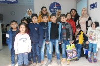 ŞİŞLİ BELEDİYESİ - Suriyeli Çocuklar Yüzme Öğreniyor