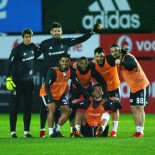 CANER ERKİN - Beşiktaş'ta Akhisar Mesaisi Başladı