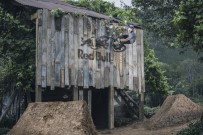 RED BULL - Bisikletçi Arif Gül'den İnanılmaz Performans