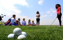 OLİMPİYAT PARKI - Erzurumluların Yeni Tutkusu Golf