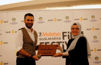 Gökhan Mumcu Hayranları İle Buluştu