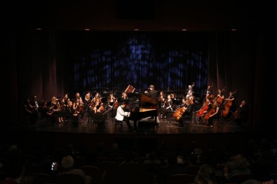 İDSO'dan Ata'ya Saygı Konseri