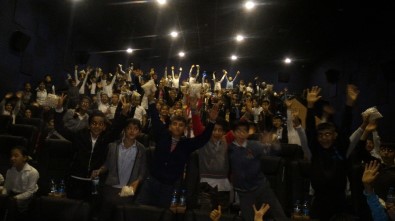 Mersin'de 7 Bin 15 Öğrenci Sinema İle Buluştu