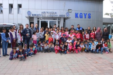 Öğrenciler KGYS Binasını Gezdi