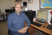 ÇANAKKALE ONSEKIZ MART ÜNIVERSITESI - Uzmanlardan Irak Depremi Açıklaması