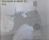 Değerli Eşya Bulamayan Hırsız Şarj Aleti Çaldı