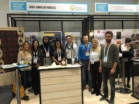 NİHAT ZEYBEKÇİ - Güzel Sanatlar Fakültesi Ödülleriyle 'Design Week Turkey 2017'De