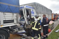 Manisa'da Trafik Kazası Açıklaması 1 Yaralı