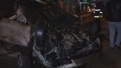 Van'da Trafik Kazası; 3 Yaralı