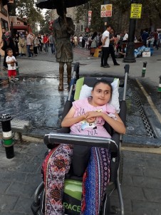 Engelli Kızın Tek Hayâli Erdoğan'la Görüşmek