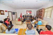 DOWN SENDROMU - Osmaniyeli Özel Sporcular Madalya Sevinçlerini Demir'le Paylaştı