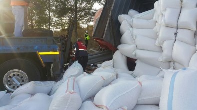 Tarsus'ta Trafik Kazası Açıklaması 1 Ölü, 1 Yaralı