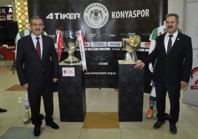 Türkiye'nin İki Büyük Kupası, Selçuk'ta Sergileniyor