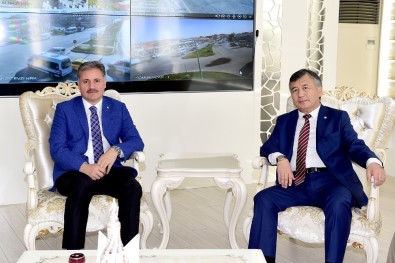 Kırgızistan Büyükelçisinden Kardeşlik Vurgusu