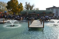 RESİM ATÖLYESİ - Niksar'da 11 Bin Metre Karelik Kent Park Açıldı