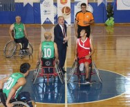 TEKERLEKLİ SANDALYE BASKETBOL - Pamukkale Belediyespor Sahaya İniyor