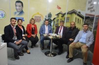 BOZÜYÜK BELEDİYESİ - Başkan Bakıcı, Bozüyük Belediyesi Standında Misafirlerini Ağırladı