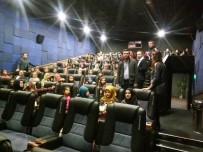 TÜRKIYE BELEDIYELER BIRLIĞI - Havranlı Öğrenciler Sinema İle Buluştu
