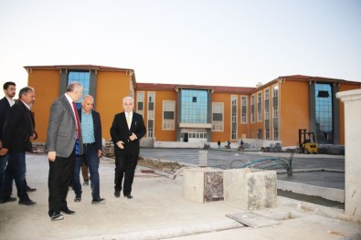 Karaman'da Okul İnşaatları Gezildi