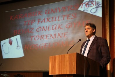 KBÜ'de 92 Tıp Öğrencisi Beyaz Önlük Giydi