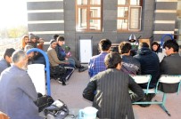 GÖKMEN - Adilcevaz'da 23 Kaçak Mülteci Yakalandı