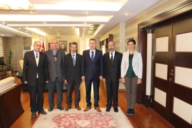 Ağrı'da 20 Kursiyere Arıcılık Eğitimi Verildi