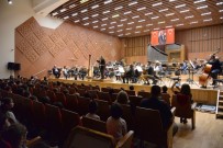 CUMHURBAŞKANLIĞI SENFONİ ORKESTRASI - Altındağlı Çocuklar Cumhurbaşkanlığı Senfoni Orkestrası Dinledi