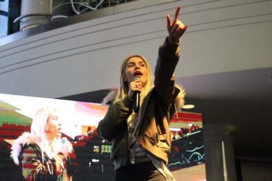 Aleyna Tilki Eskişehir'de Buluştu