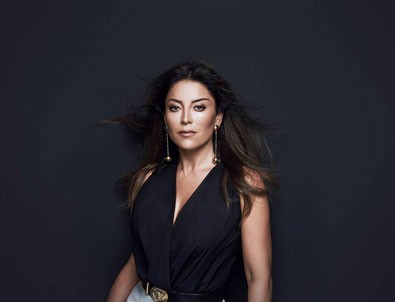 Aşkın Nur Yengi 8 milyonluk villasını gardırop yaptı