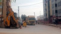 Pazar Sabahı 07.30'Da Çalışmaya Başlayan İşçiler Mahalle Sakinlerini Çileden Çıkardı