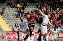 UMUT BULUT - Süper Lig Açıklaması Geçlerbirliği Açıklaması 1 - Kayserispor Açıklaması 1 (İlk Yarı)