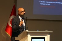 AİÇÜ'de Eczacılıkta Uzmanlık Yasası Ve Uzmanlık Sınavı Konferansı