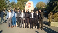 DOKTRIN - Burhaniye MHP İlçe Teşkilatı Türkeş'in Mezarını Ziyaret Etti
