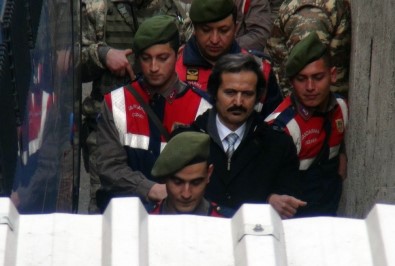 Bursa'da Darbe Girişimi Davasında 1 Tahliye