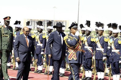 Güney Sudan Cumhurbaşkanınından Sudan'a Ziyaret