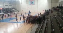 BASKETBOL MAÇI - Kilis'te Liseler Arası Basketbol Maçında Kavga Çıktı